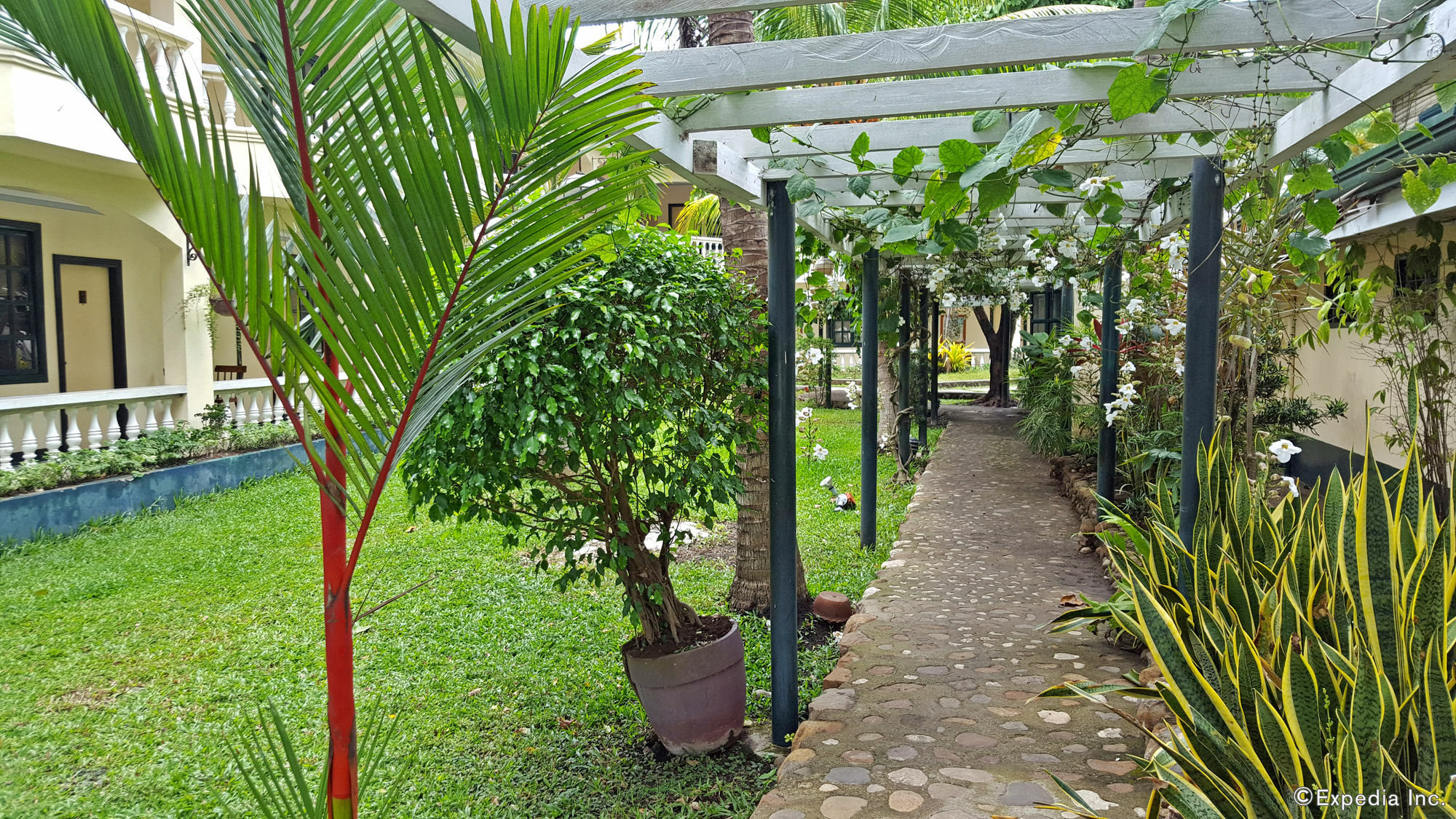 La Planta Hotel And Restaurant, Inc. Bais Exterior foto